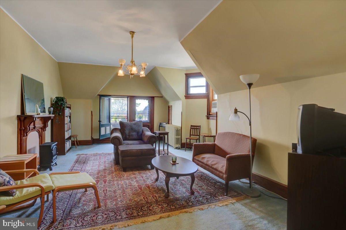 BOROUGH OF SHIPPENSBURG - Residential