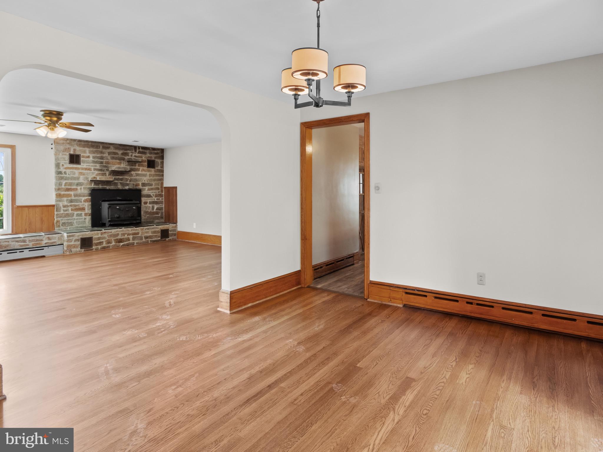 NEW WINDSOR - Residential