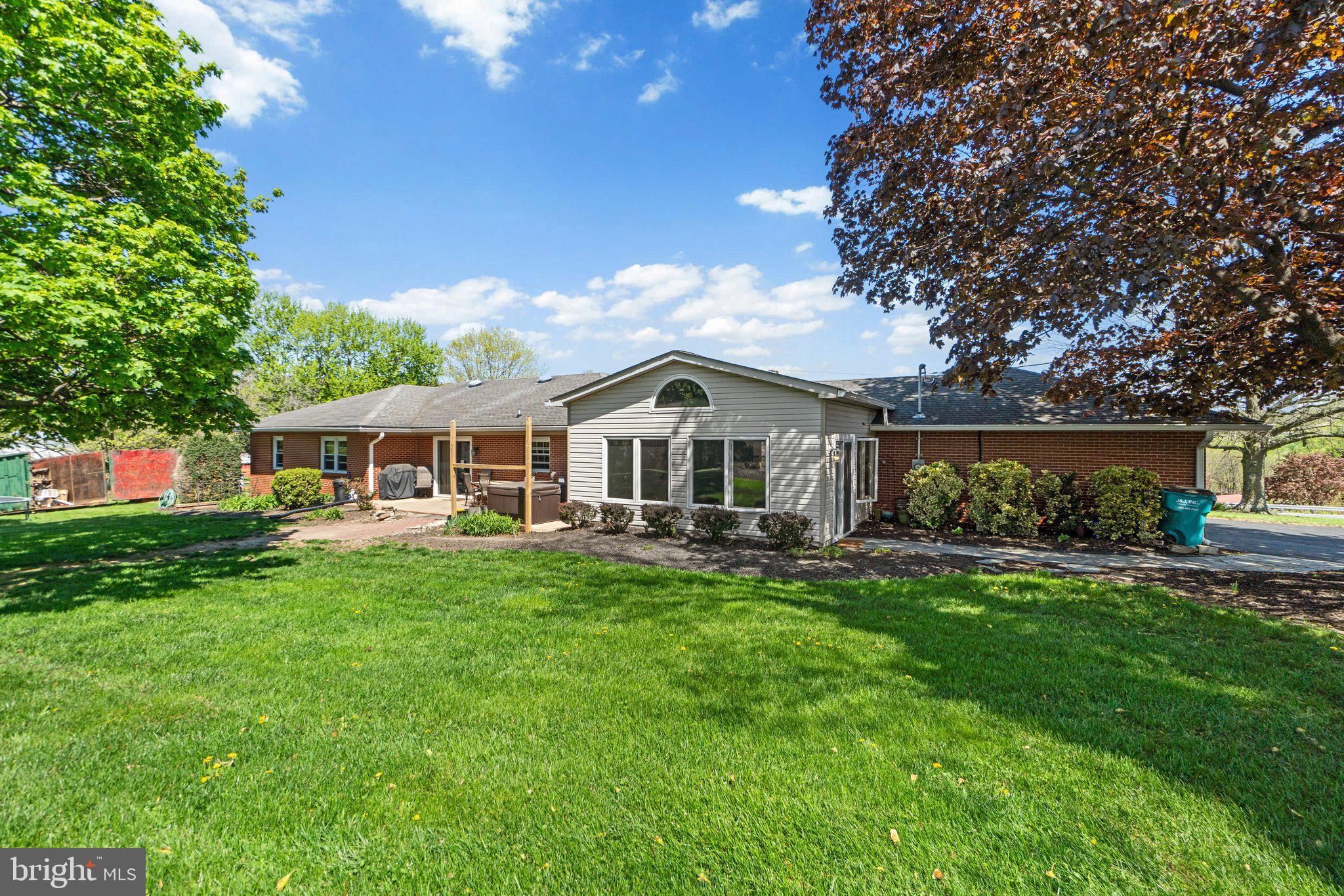 NEW WINDSOR - Residential