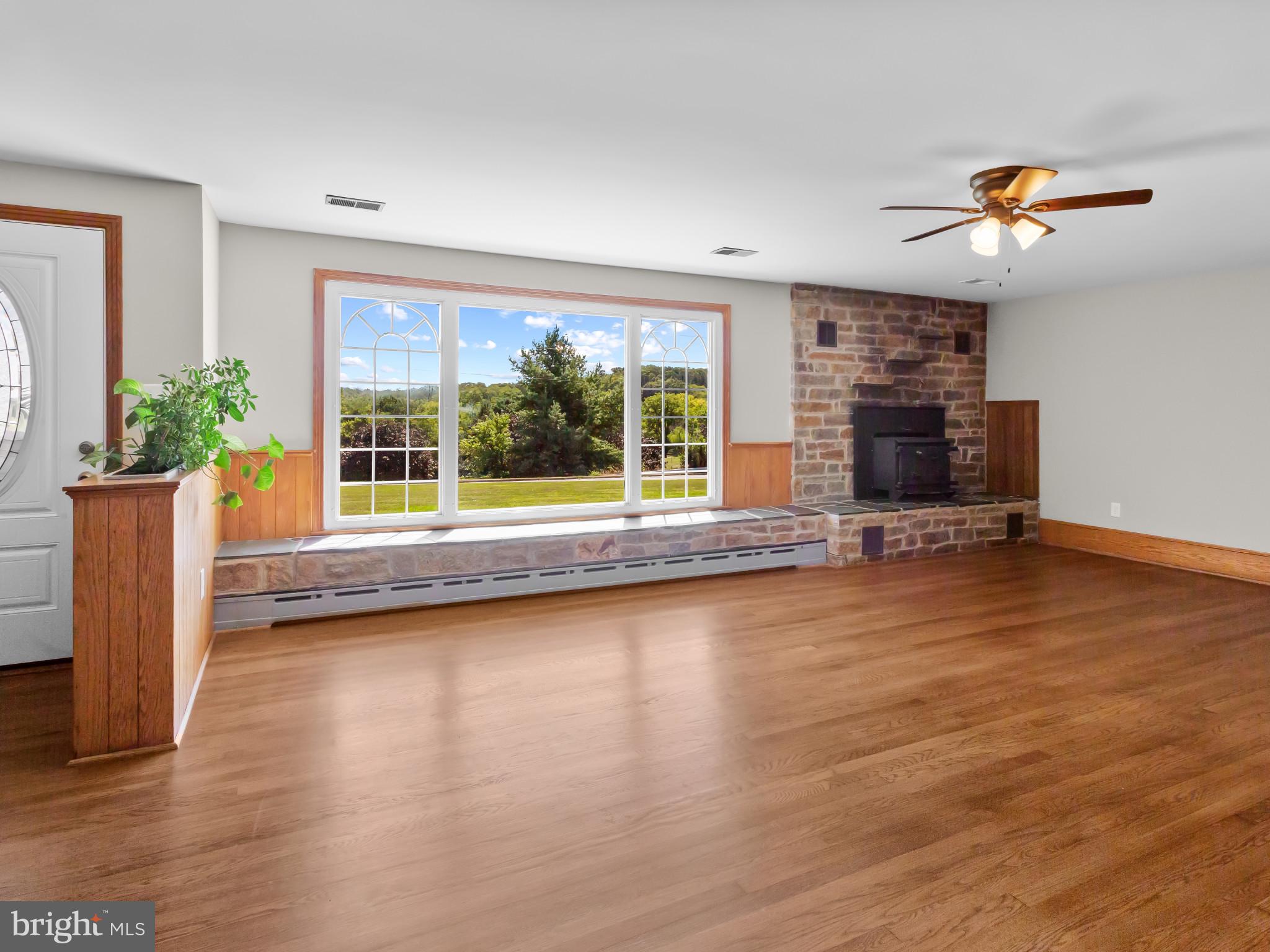 14958 NEW WINDSOR RD