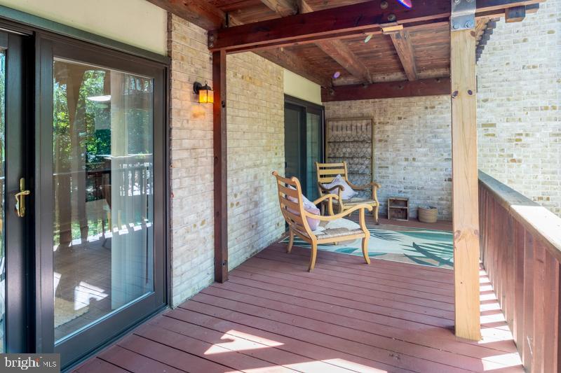 SEVERN HOUSE - Residential