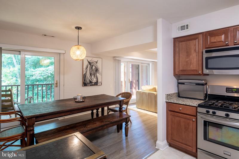 SEVERN HOUSE - Residential