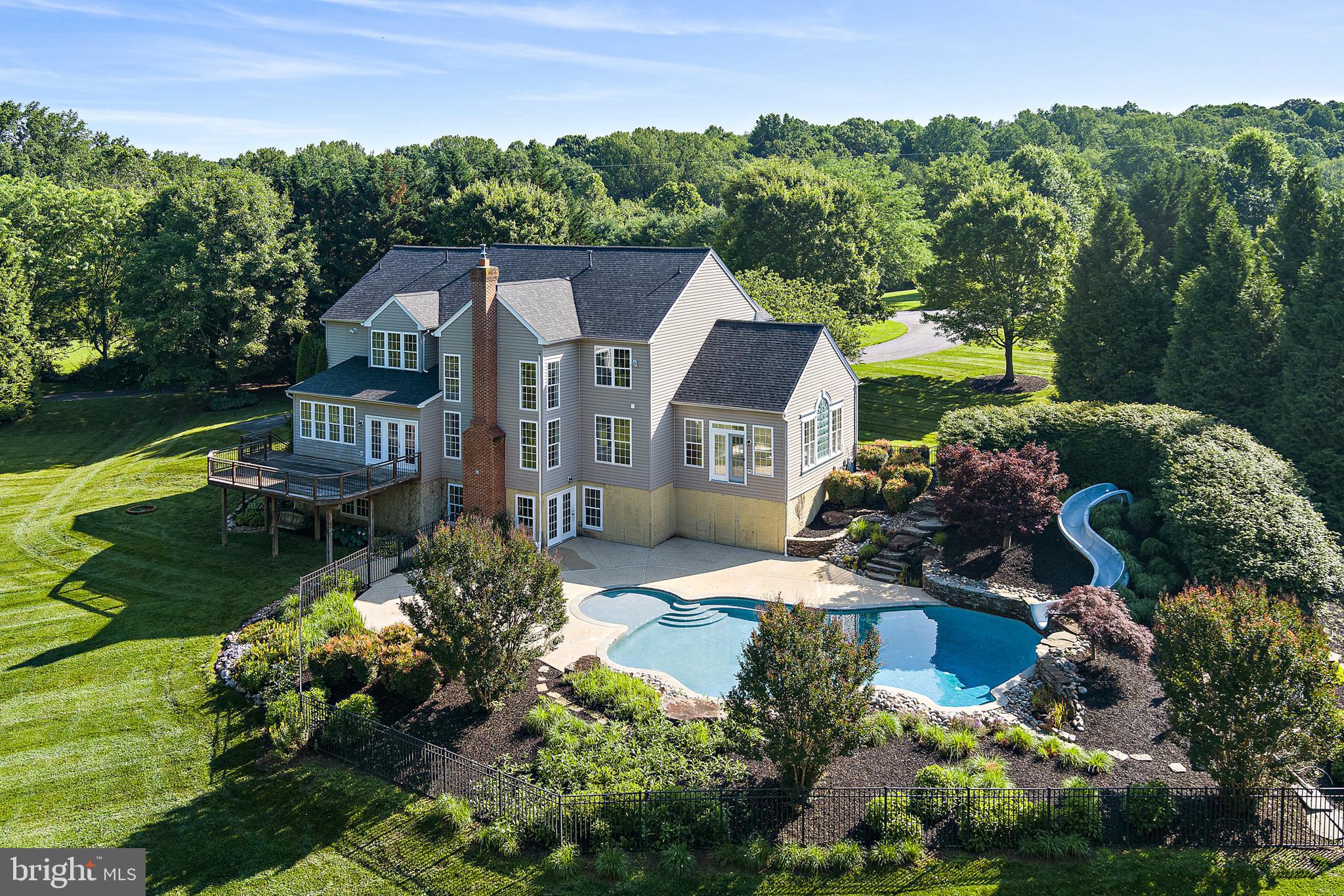 2005 SLEEPY HOLLOW DRIVE