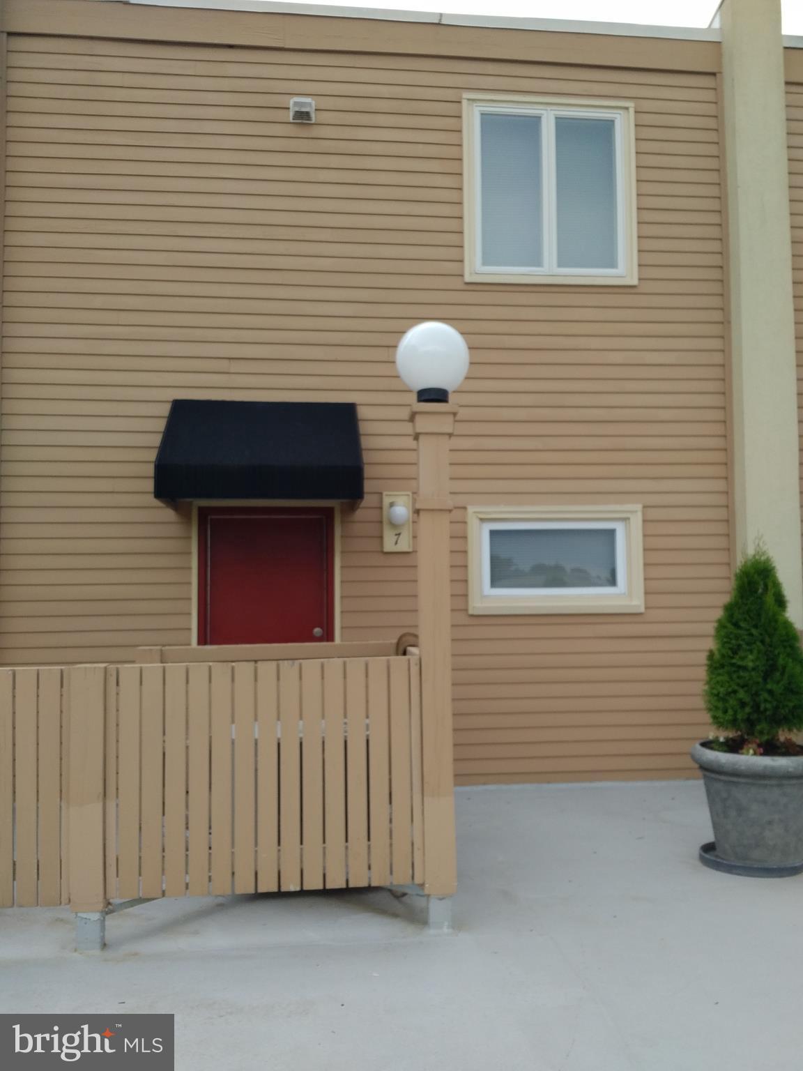 HARPERS CHOICE - Residential Lease