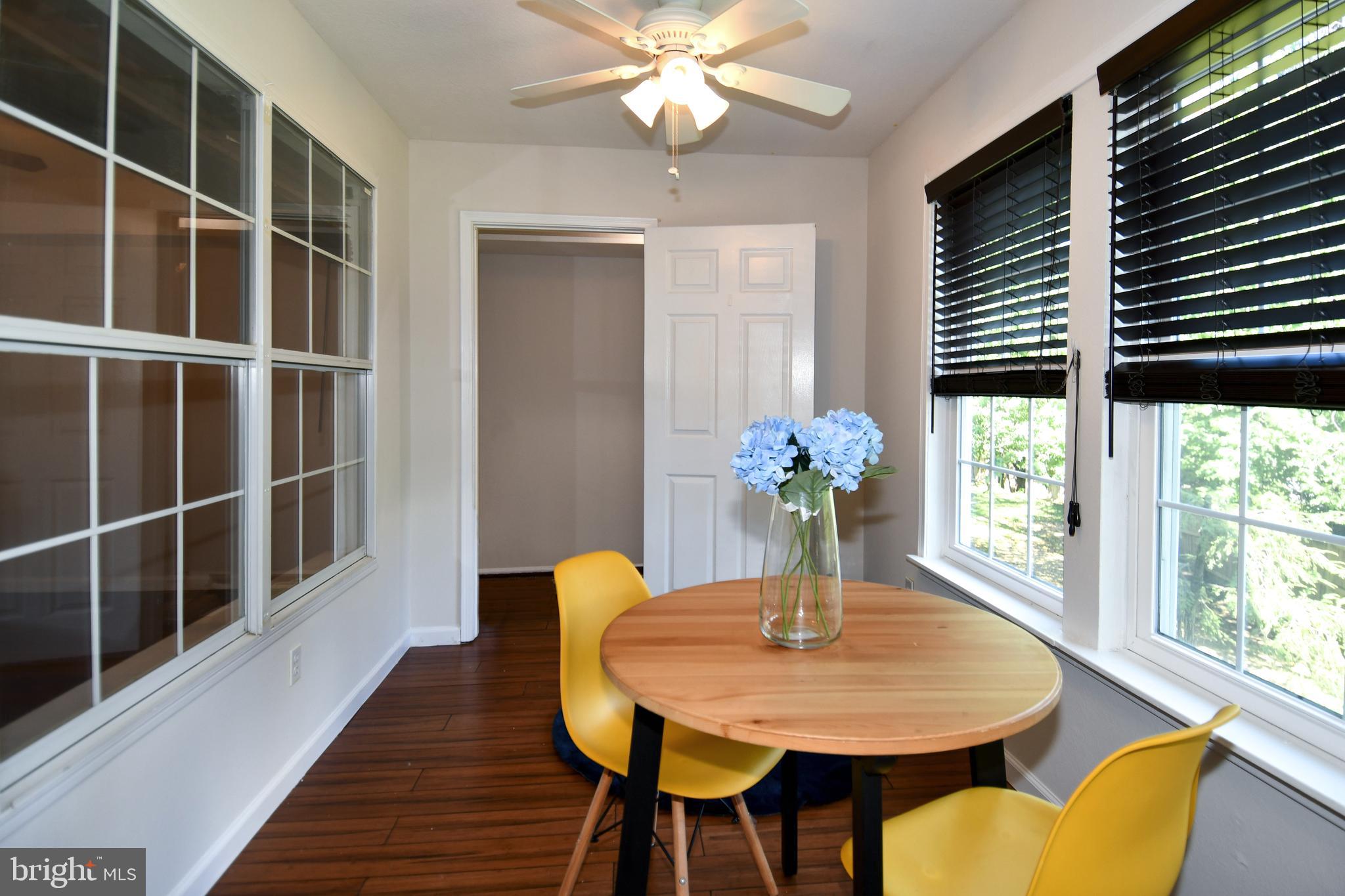 POINTE AT PARK CENTER - Residential