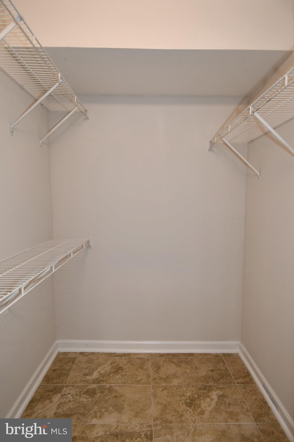 POINTE AT PARK CENTER - Residential