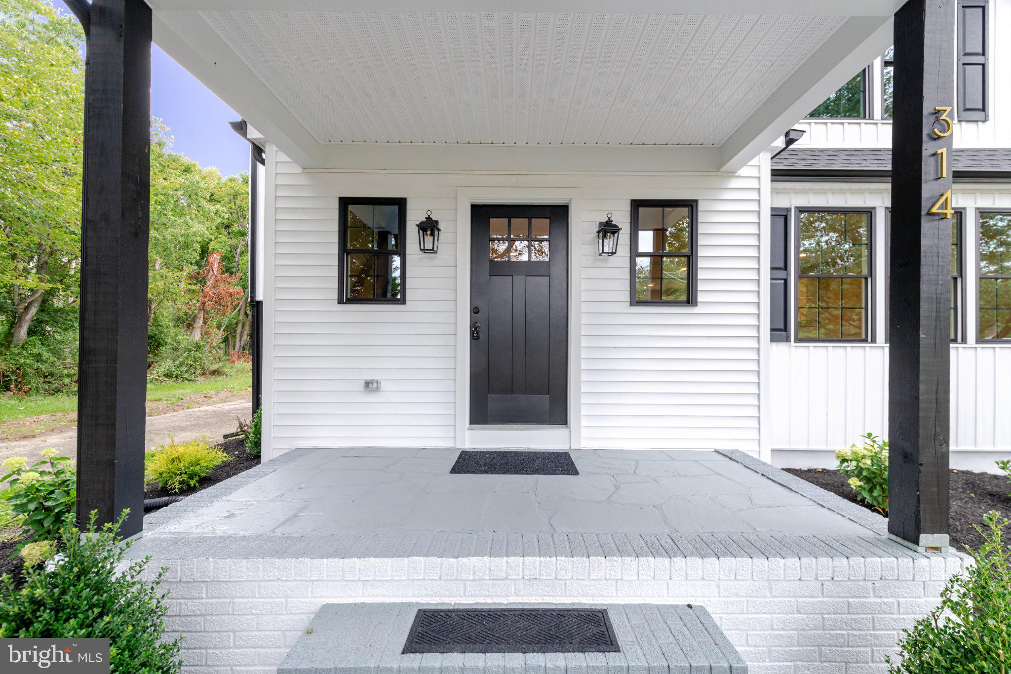 314 S WHITE HORSE PIKE