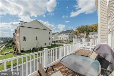 MEADOWVALE - Residential