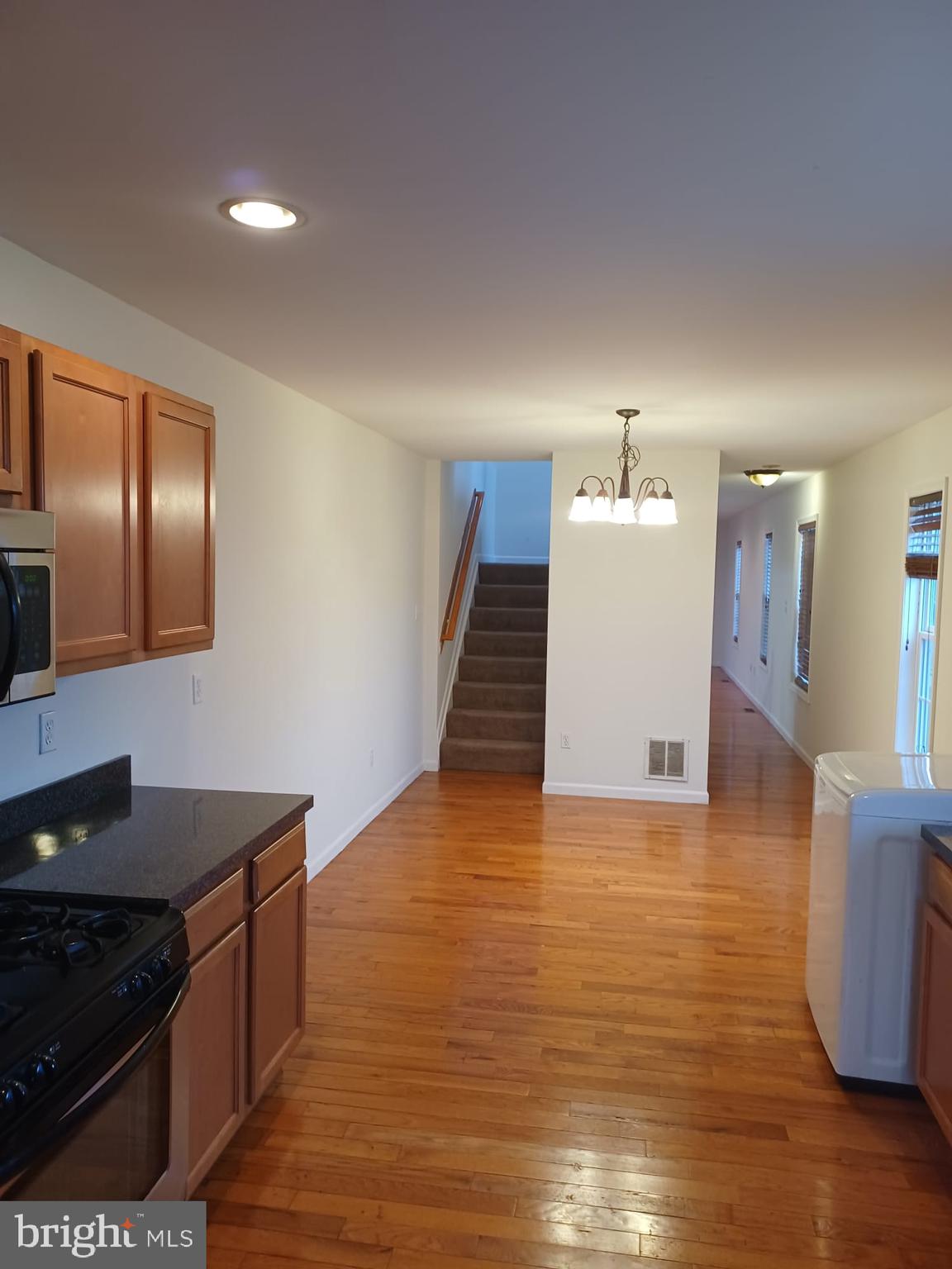 ROLAND TERRACE - Residential Lease