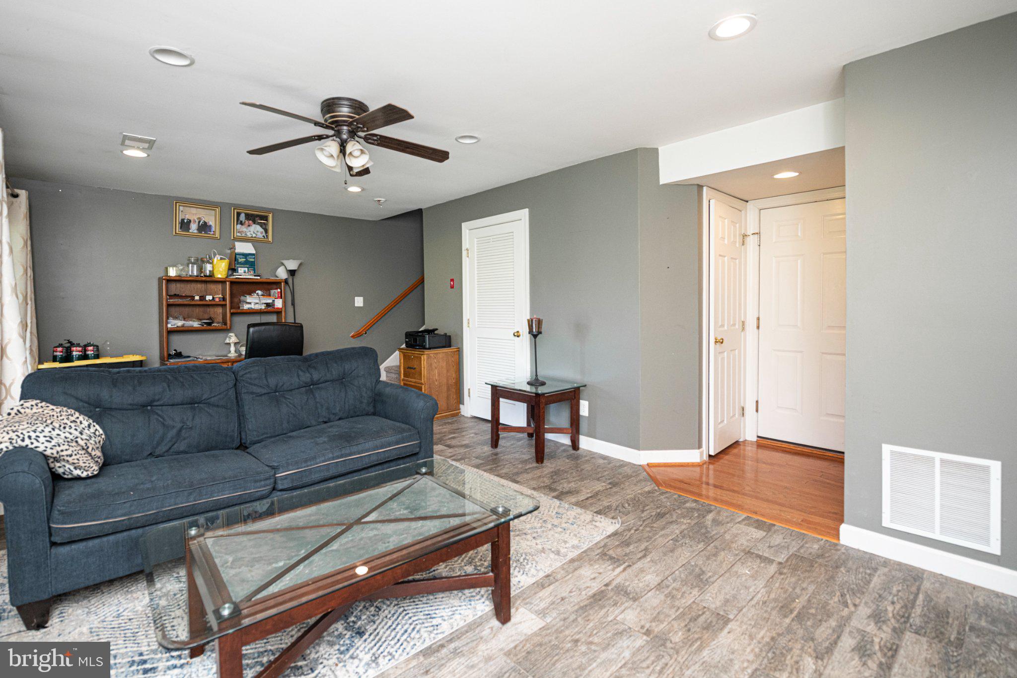 COVENTRY GLEN - Residential