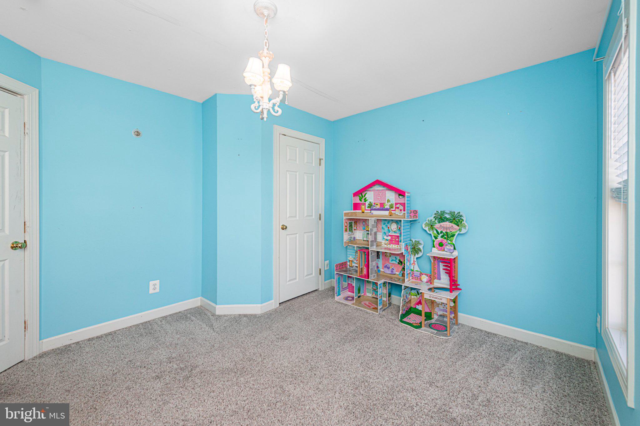 COVENTRY GLEN - Residential