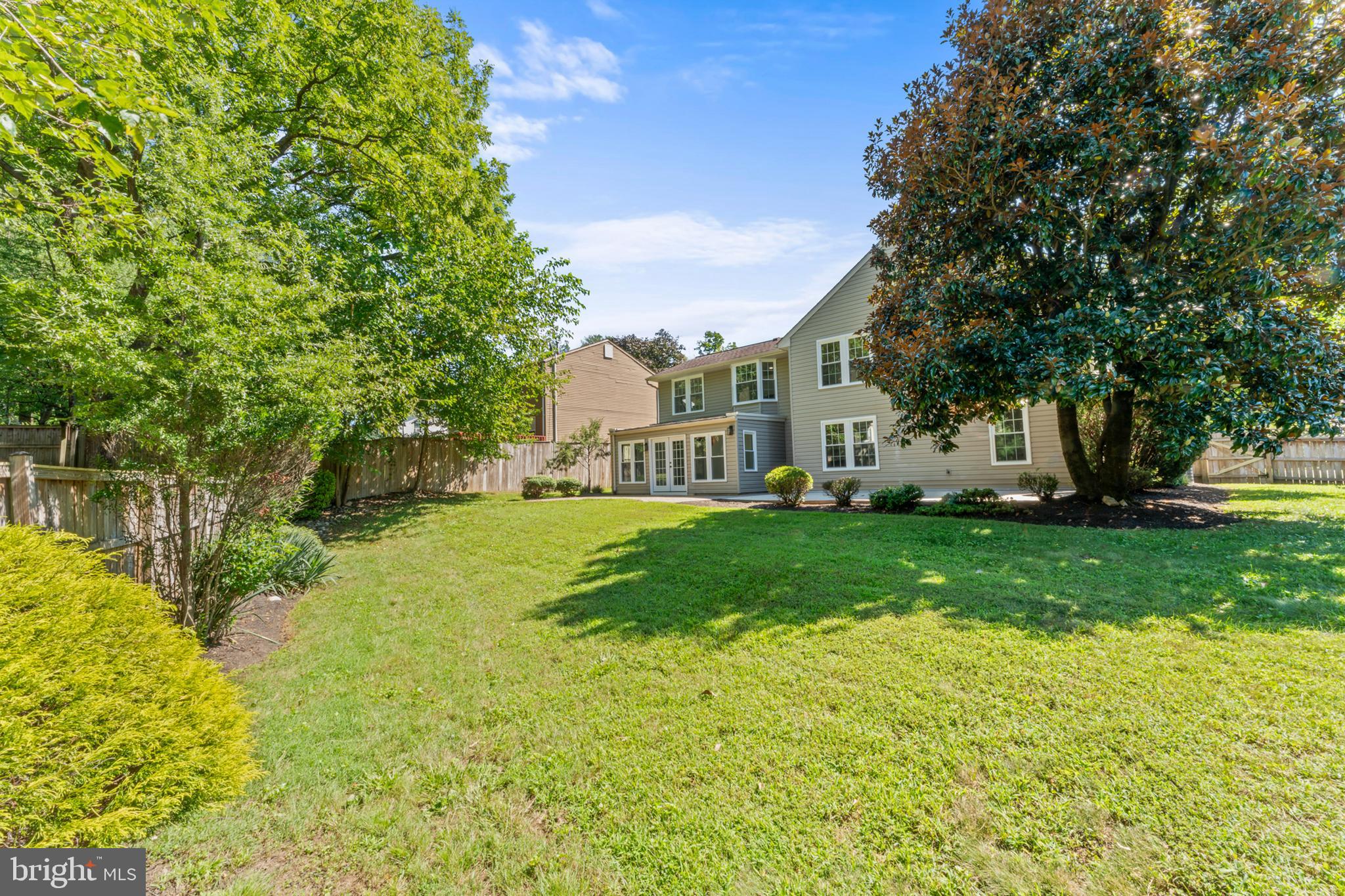 CAMELOT - Residential Lease