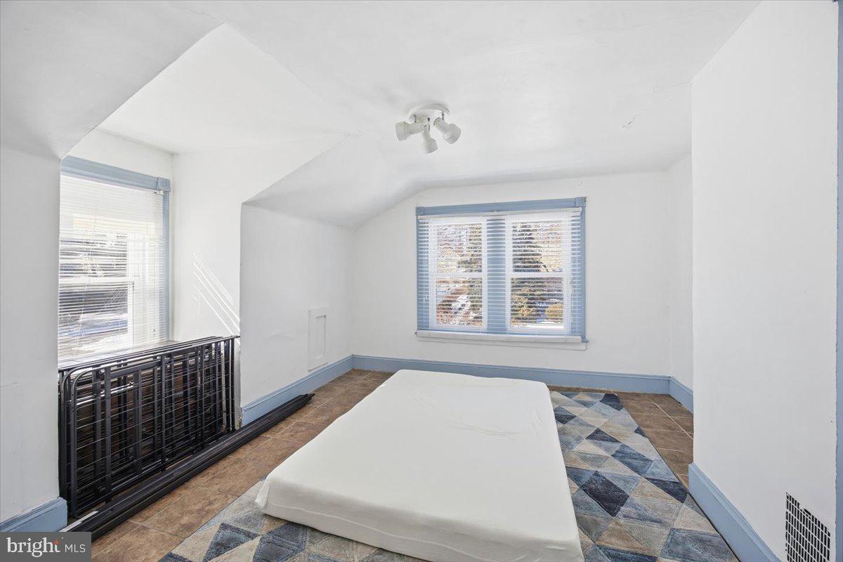 MELROSE PARK - Residential