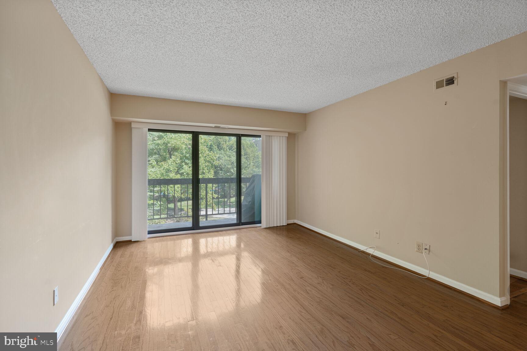 807 N HOWARD STREET 219