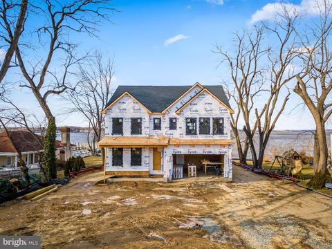 1158 E RIVERSIDE AVENUE ESSEX MD 21221