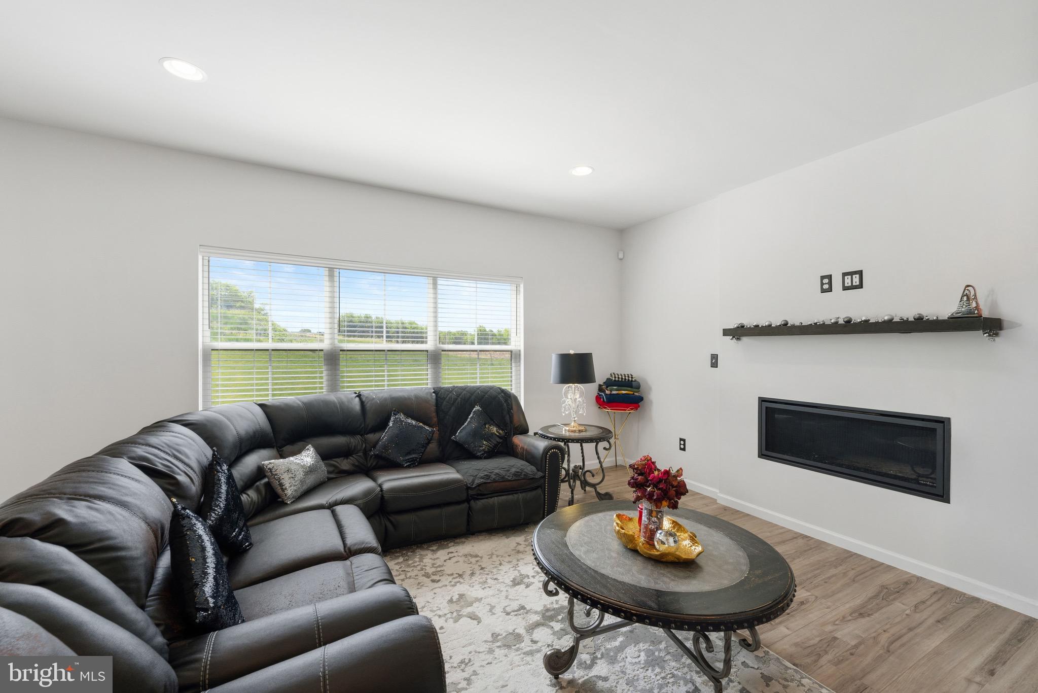 SPRINGFIELD - Residential