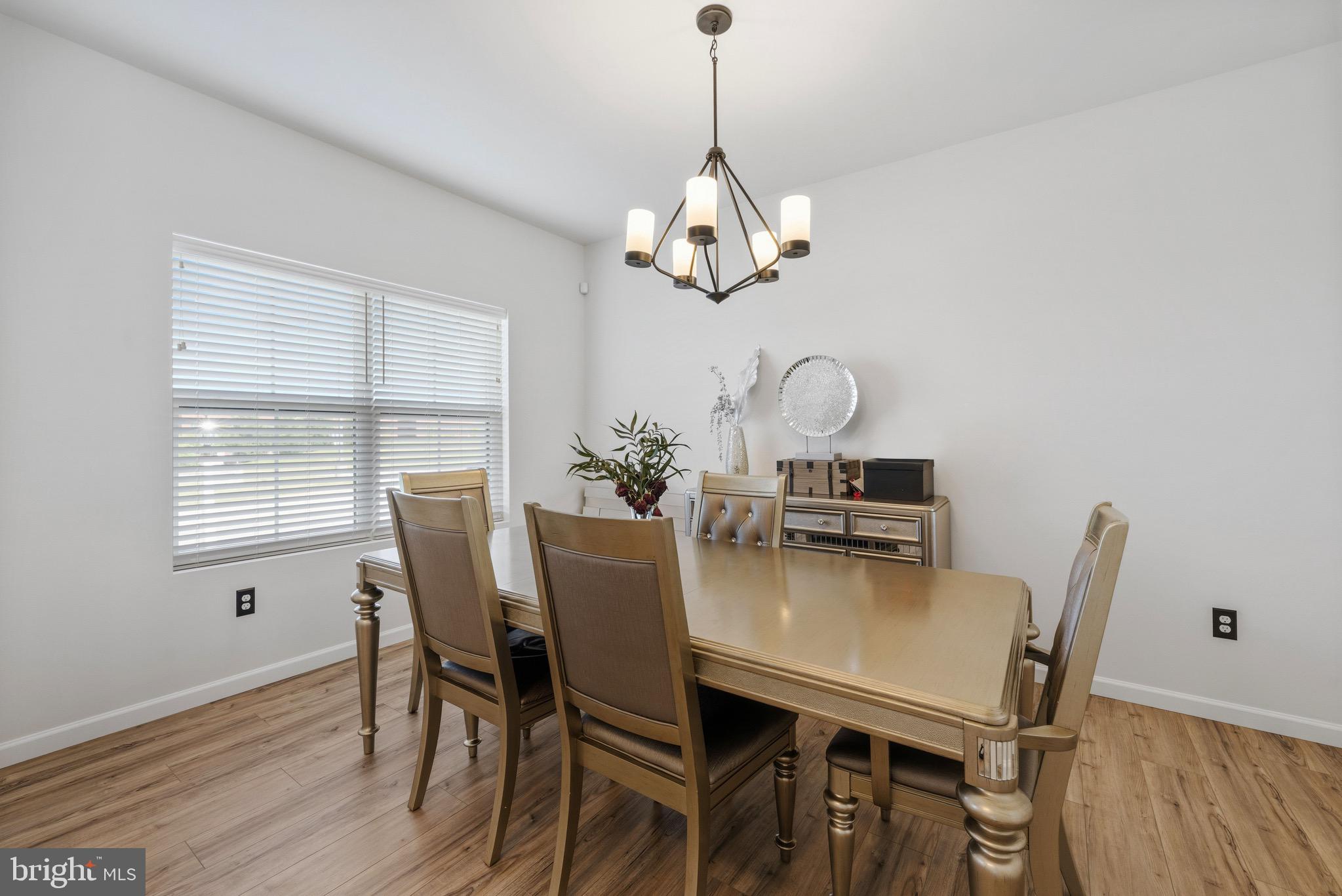 SPRINGFIELD - Residential