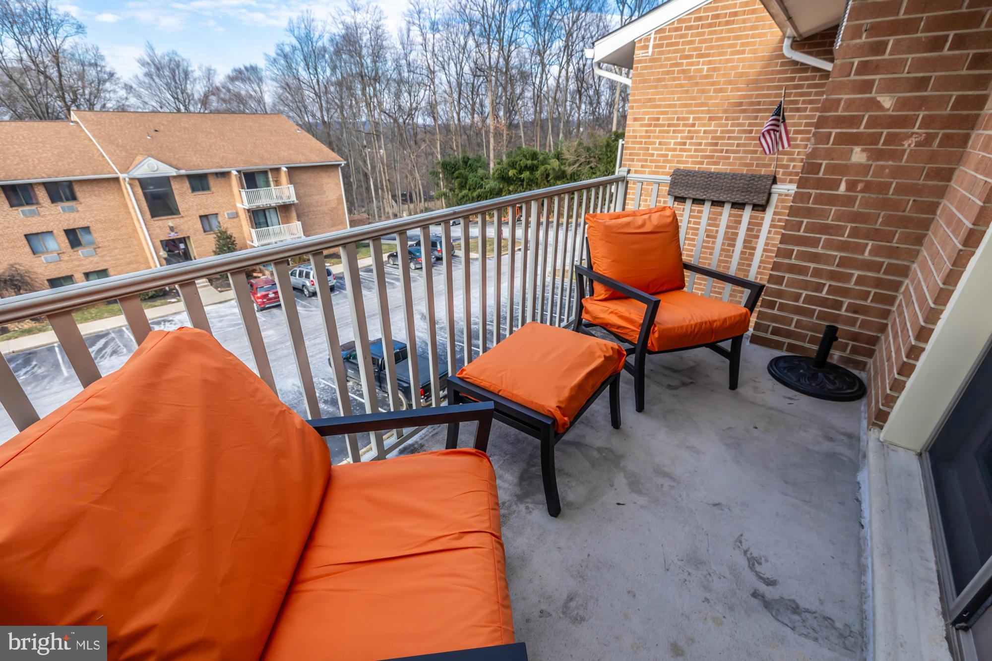 WOODMONT NORTH - Residential