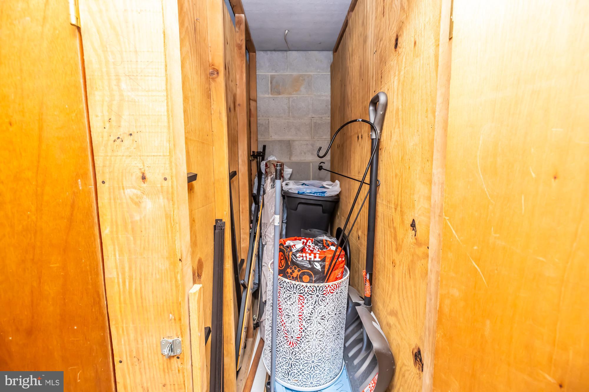 WOODMONT NORTH - Residential