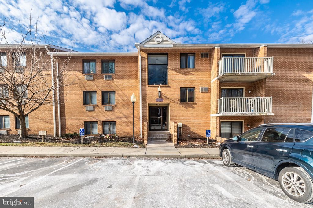 Photo of 500 Campbell Circle #H-12, DOWNINGTOWN, PA 19335 (MLS # PACT2115574)