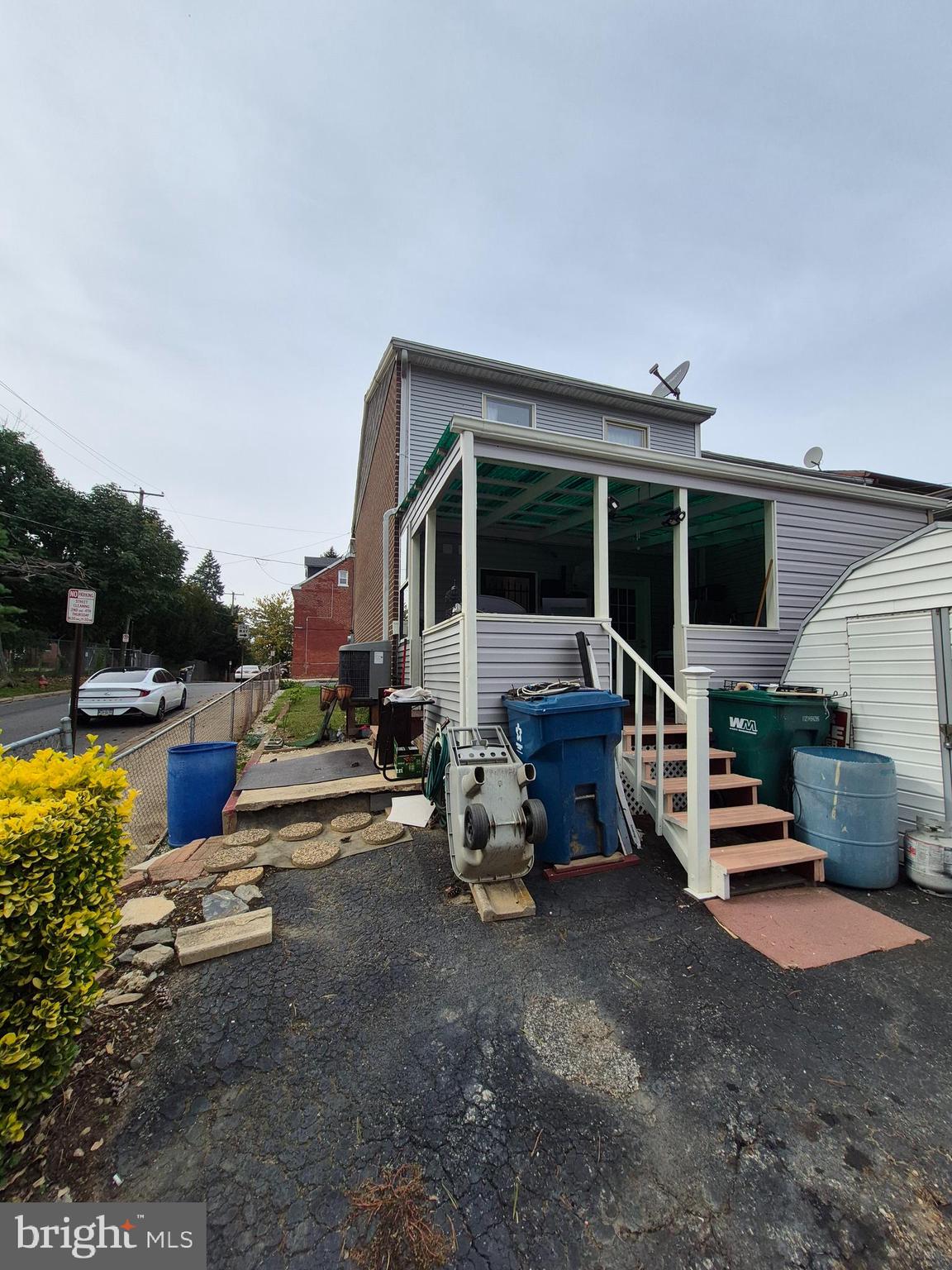 LANCASTER - Residential