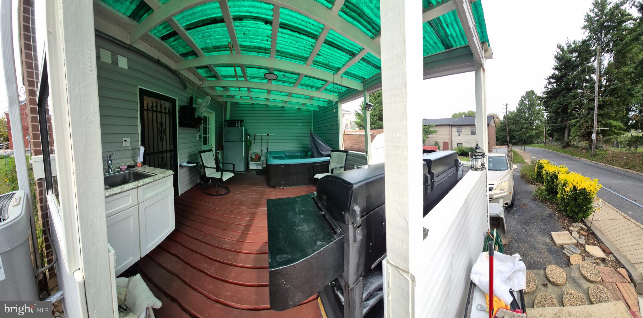 LANCASTER - Residential