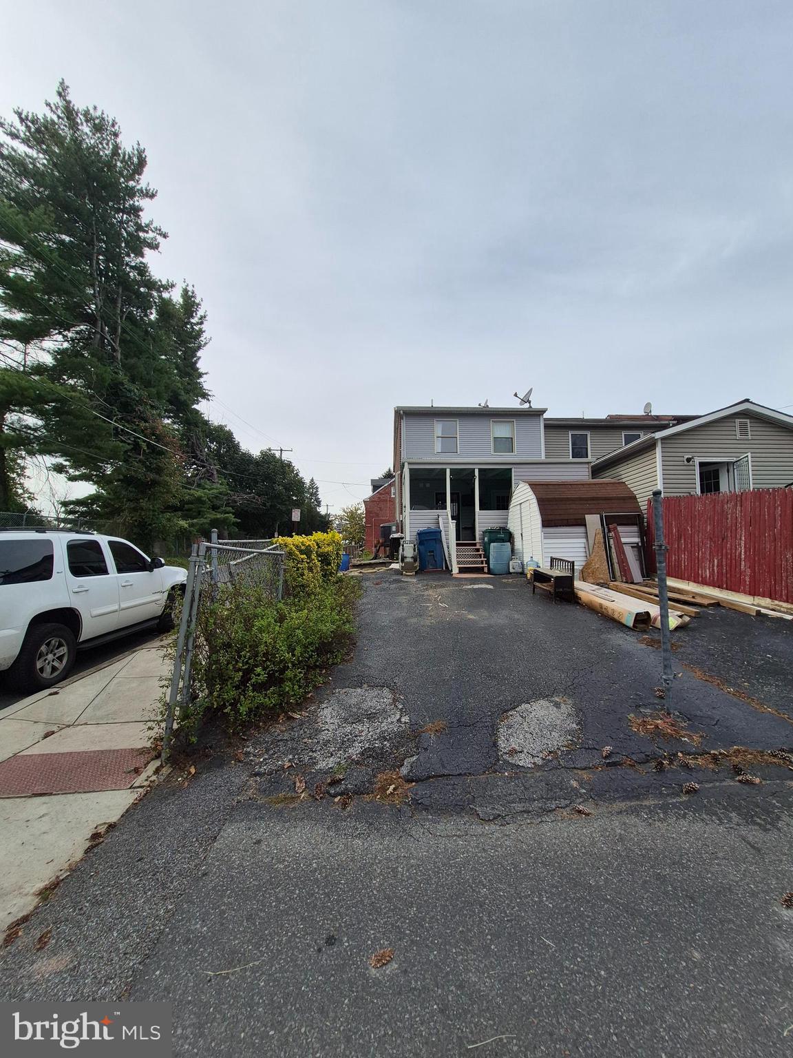 LANCASTER - Residential