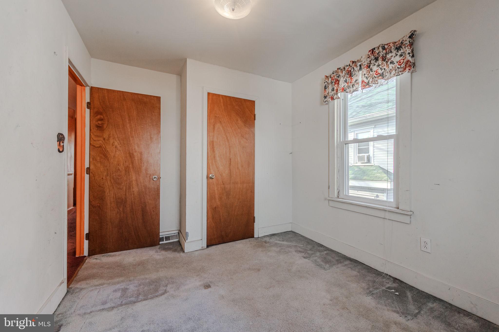 LYNNWOOD - Residential