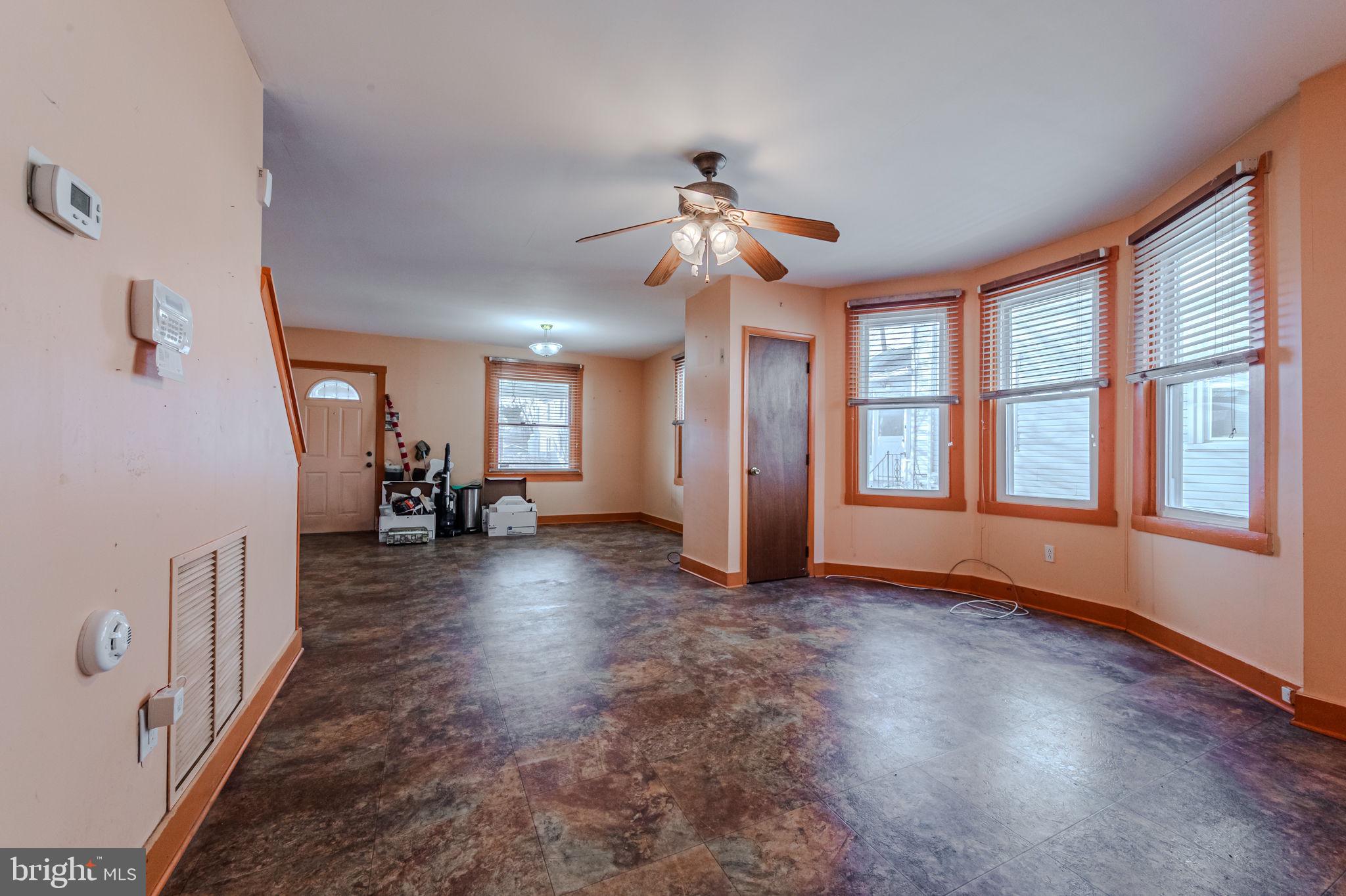 LYNNWOOD - Residential