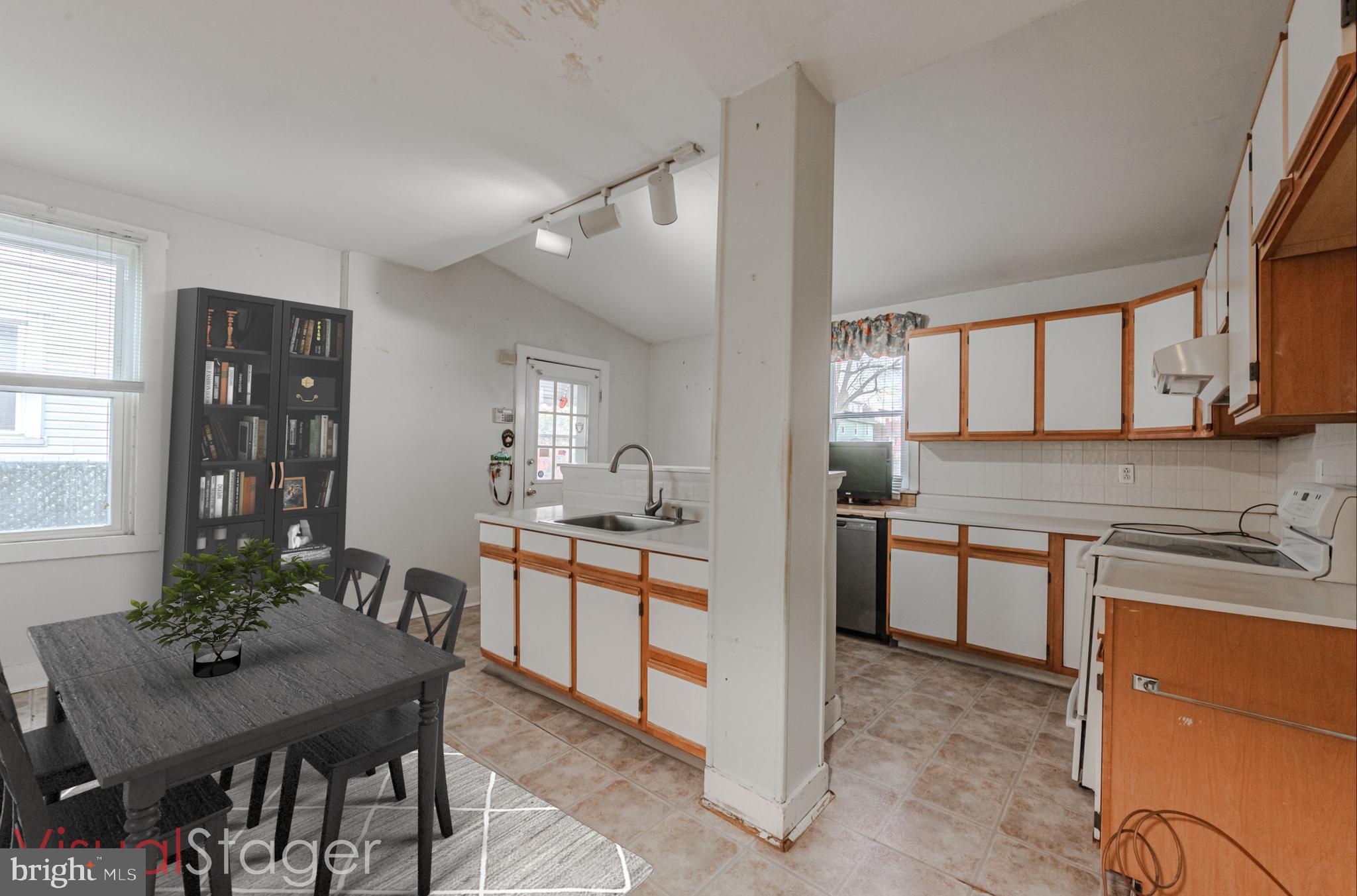 LYNNWOOD - Residential