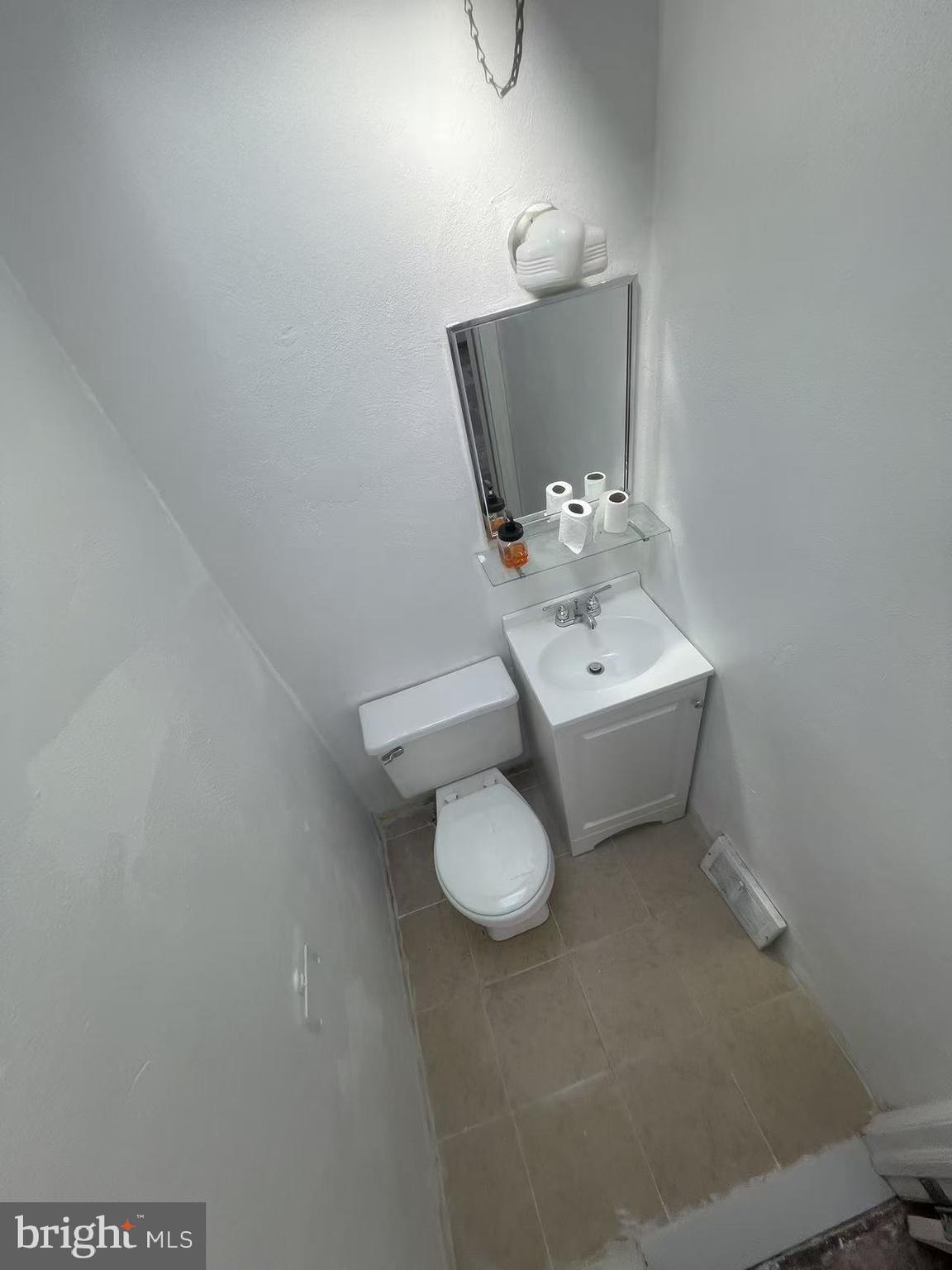 RHAWNHURST - Commercial Lease