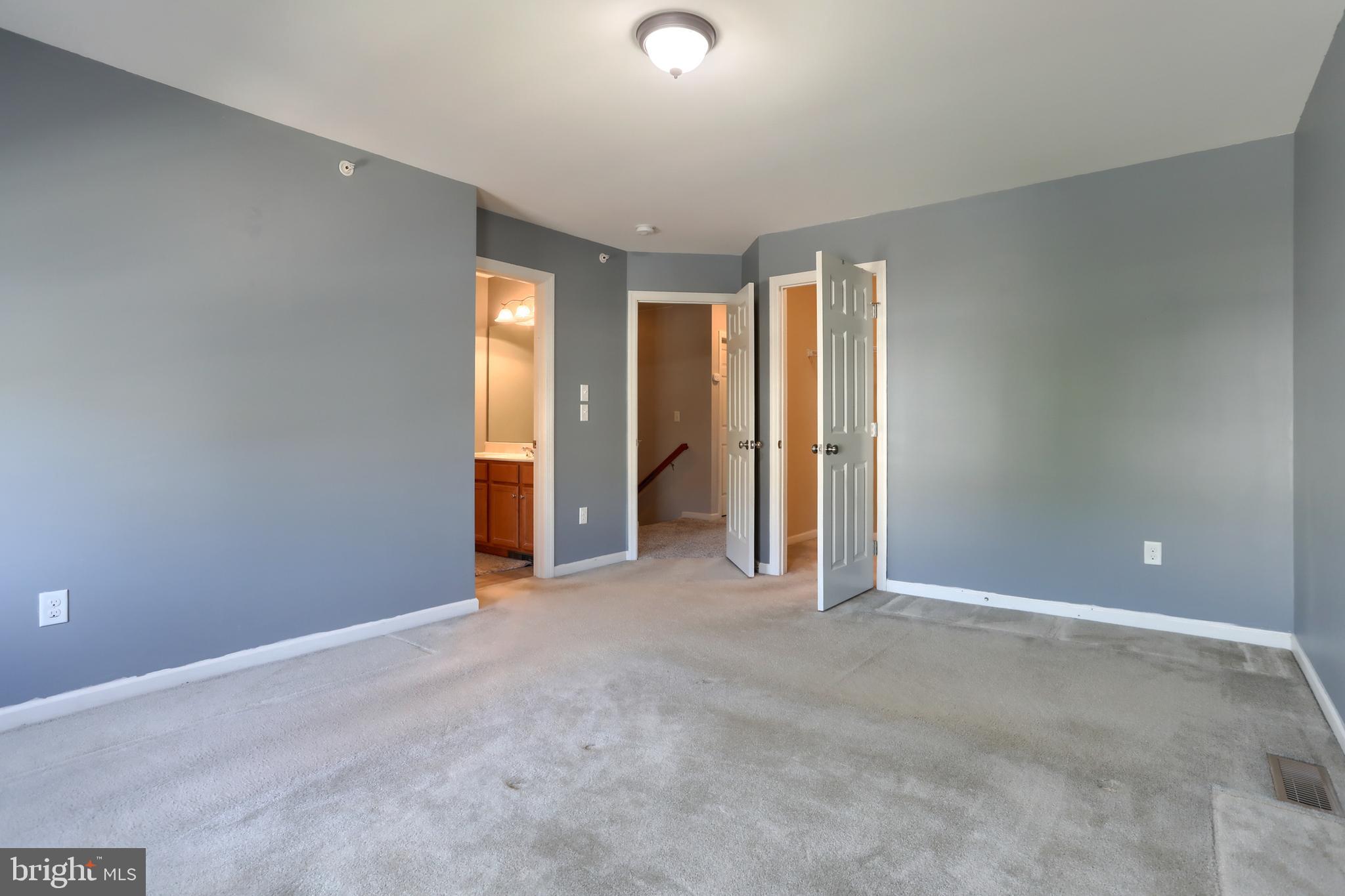 THE VILLAGE AT SPRINGBOOK - Residential