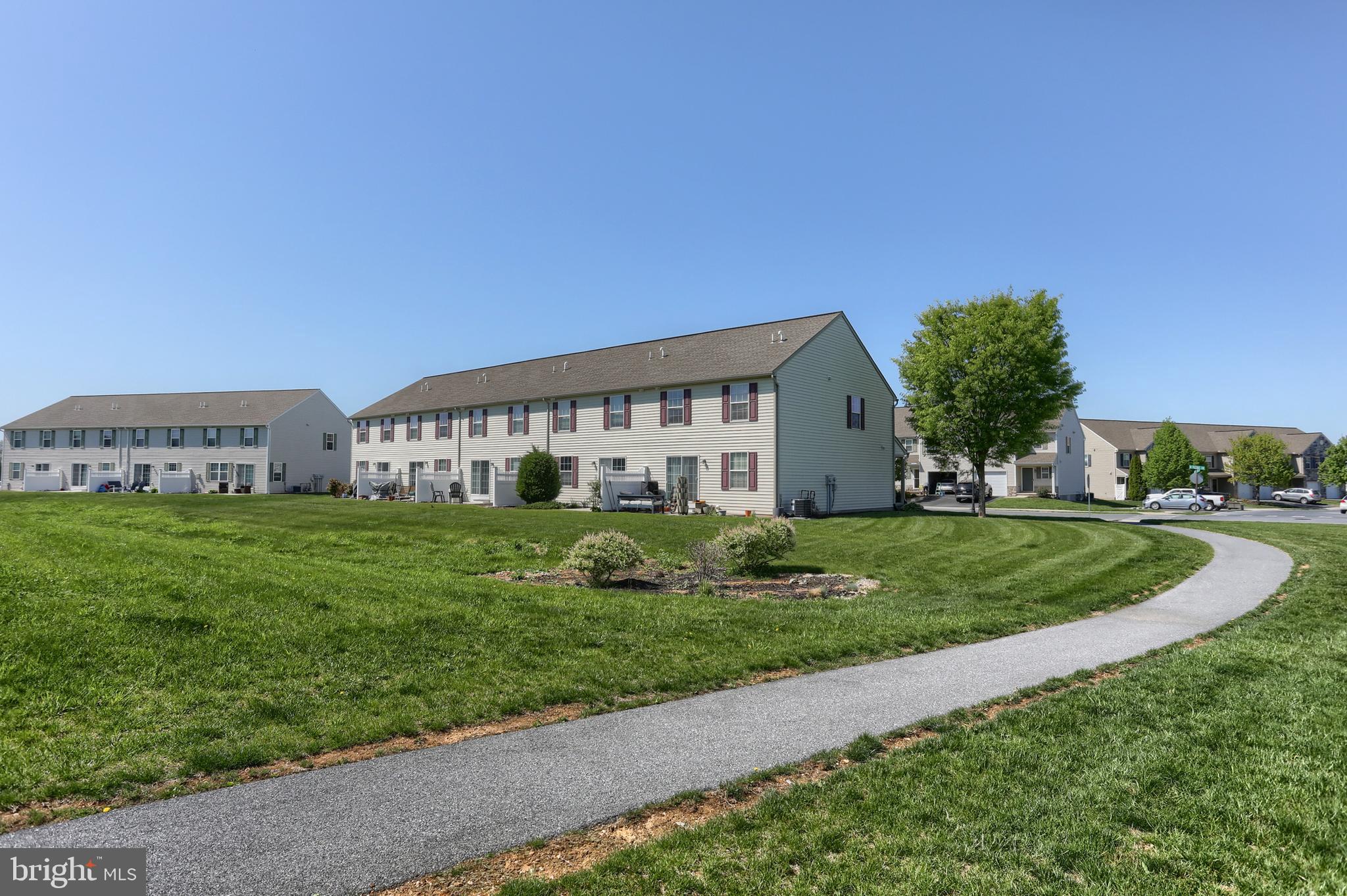 THE VILLAGE AT SPRINGBOOK - Residential