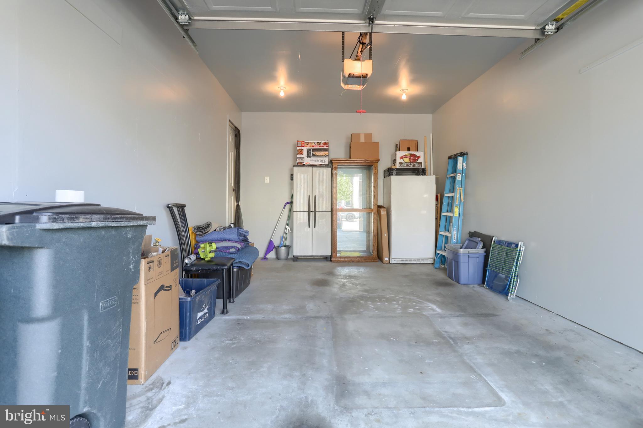 THE VILLAGE AT SPRINGBOOK - Residential