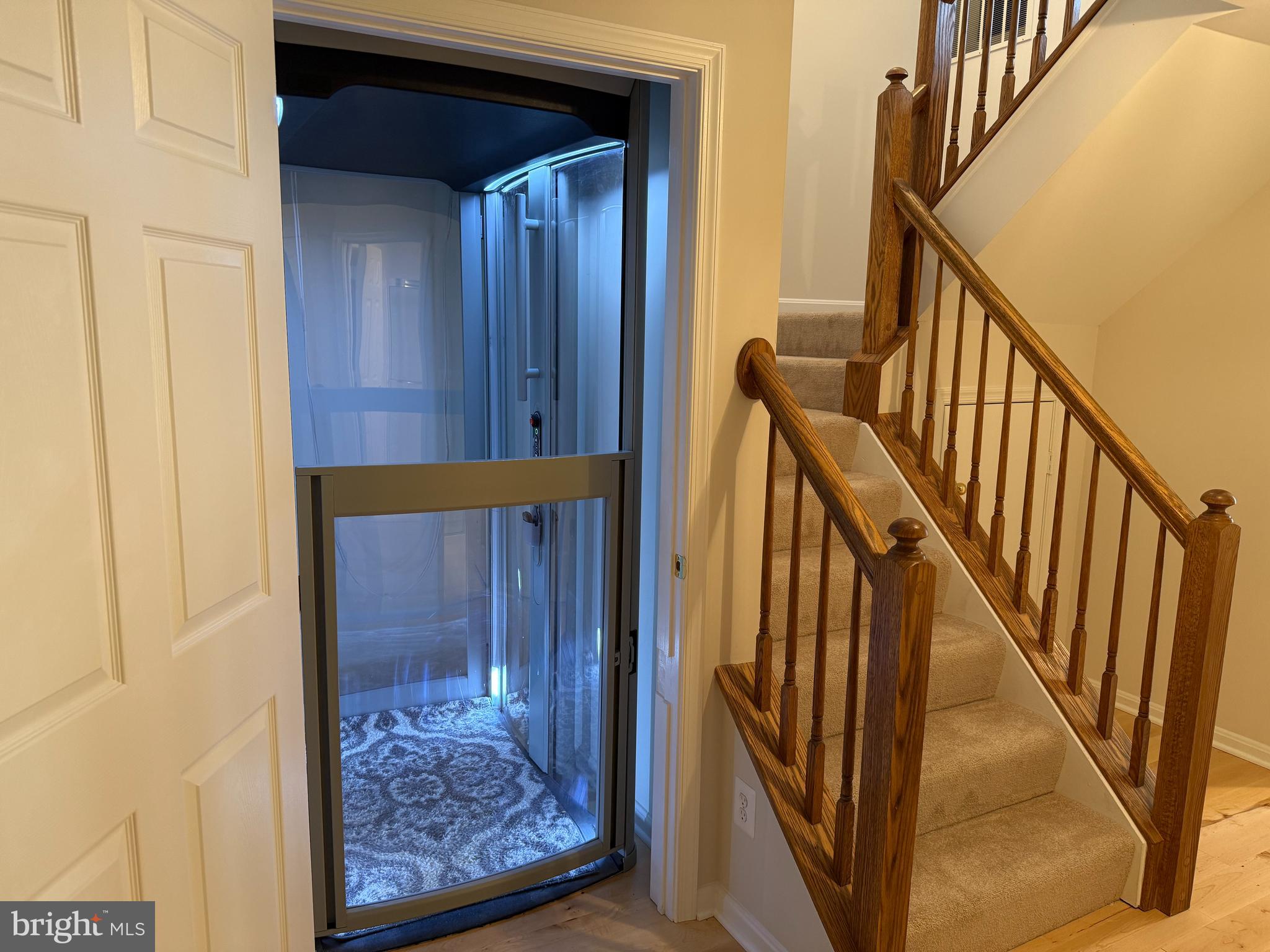 KINGSTOWNE - Residential