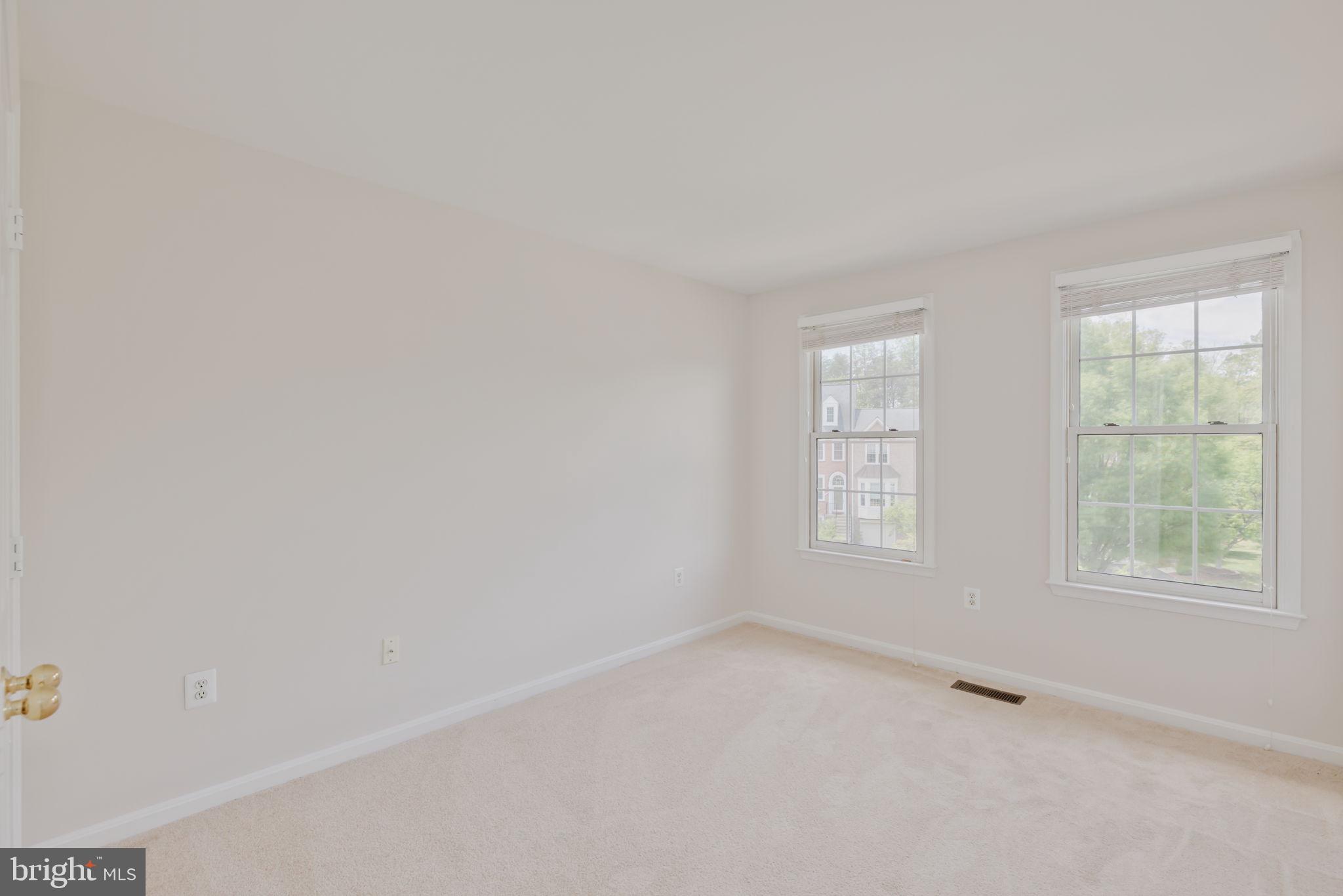 KINGSTOWNE - Residential