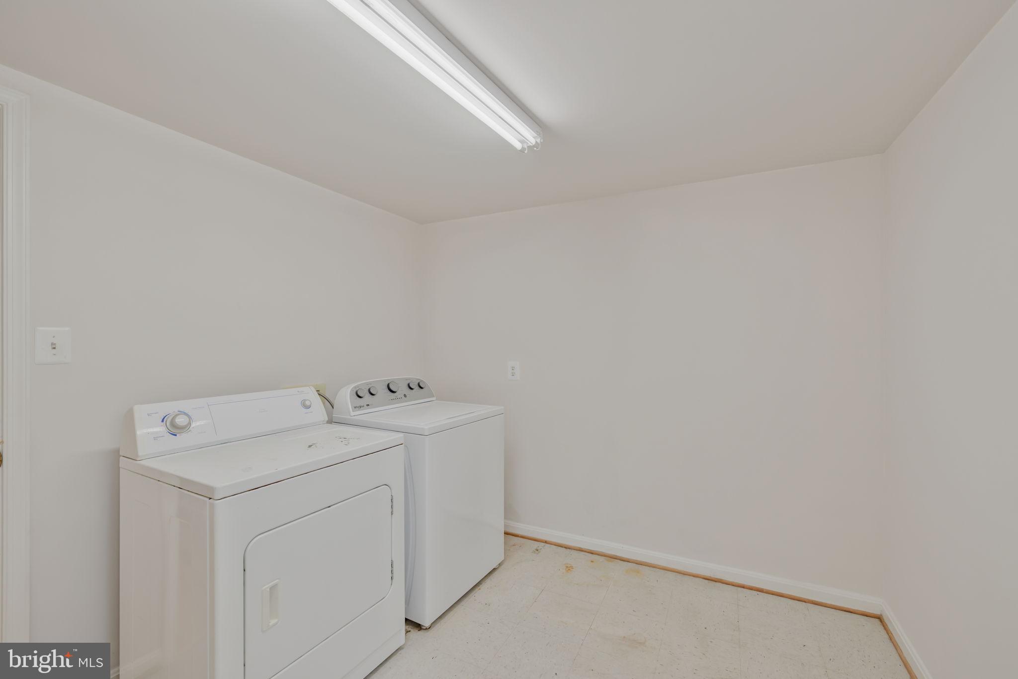 KINGSTOWNE - Residential