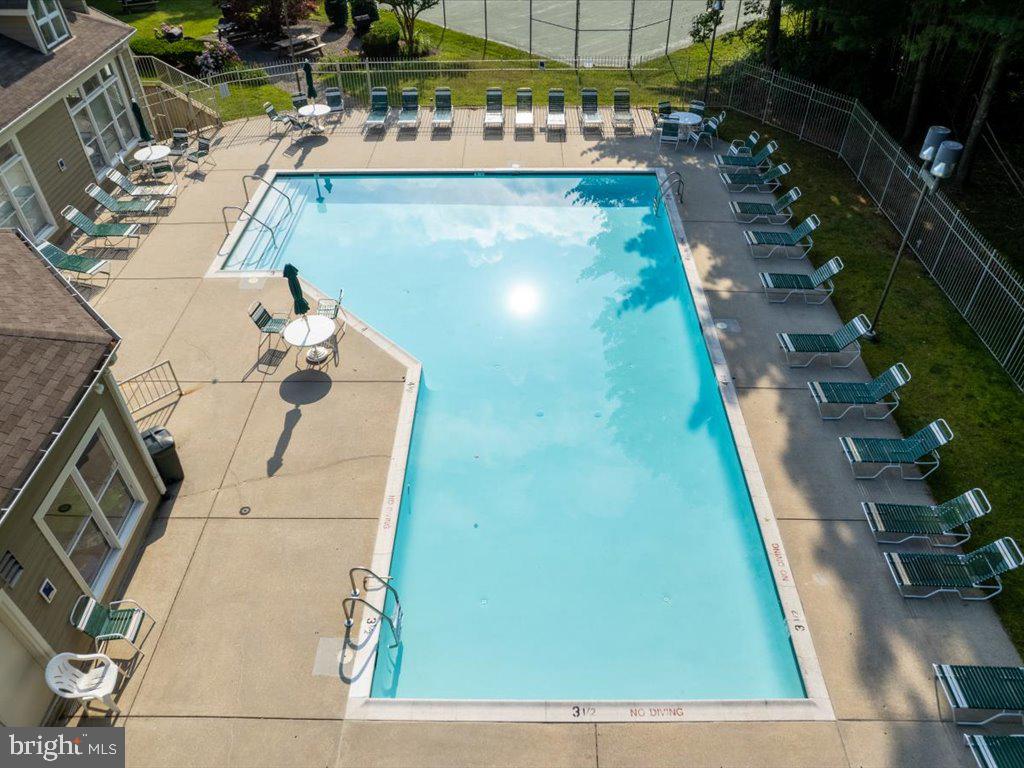 ADMIRAL REACH AT HARBOUR GATES - Residential