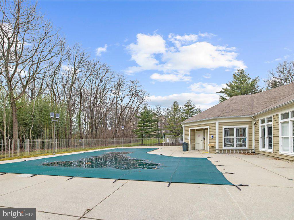 ADMIRAL REACH AT HARBOUR GATES - Residential