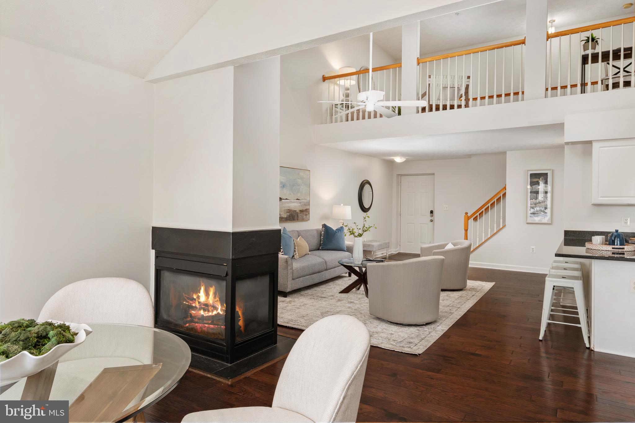 ADMIRAL REACH AT HARBOUR GATES - Residential