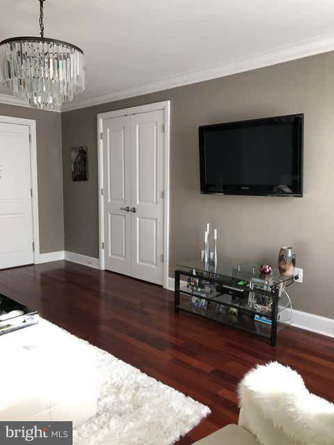 Condo For Sale - 1701 Locust Street #1801<br/> PHILADELPHIA, PA 19103