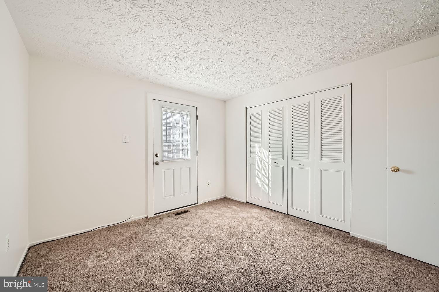 POPPLETON - Residential Lease