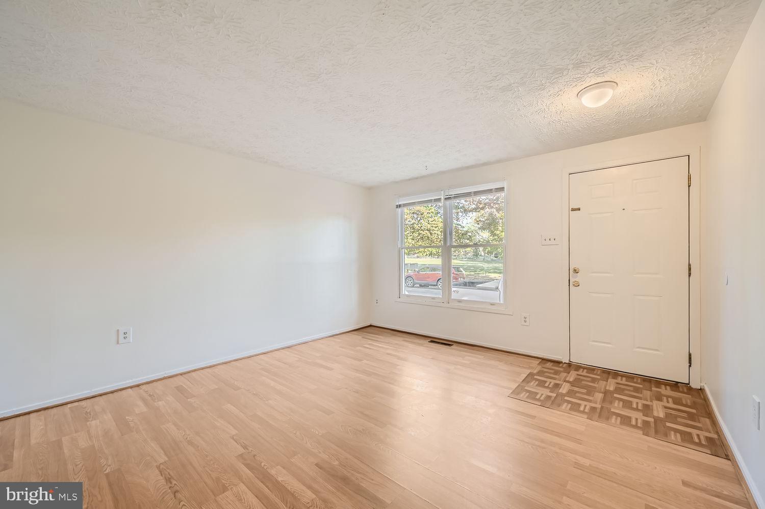 POPPLETON - Residential Lease
