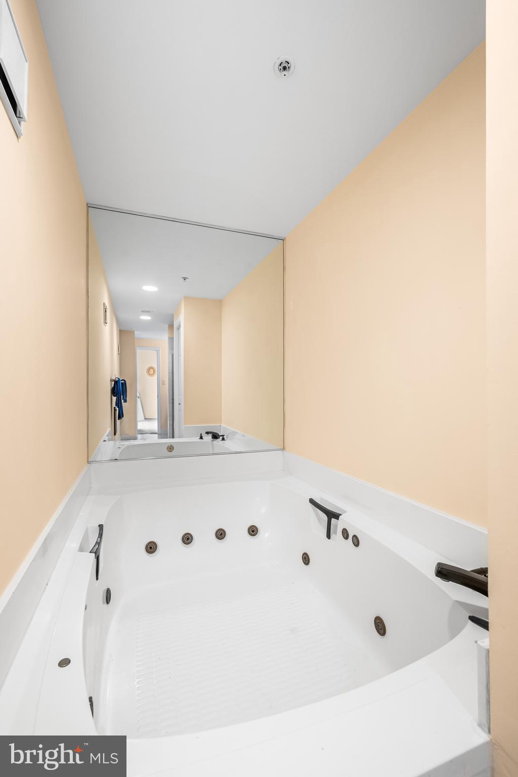 FELLS POINT HISTORIC DISTRICT - Residential Lease