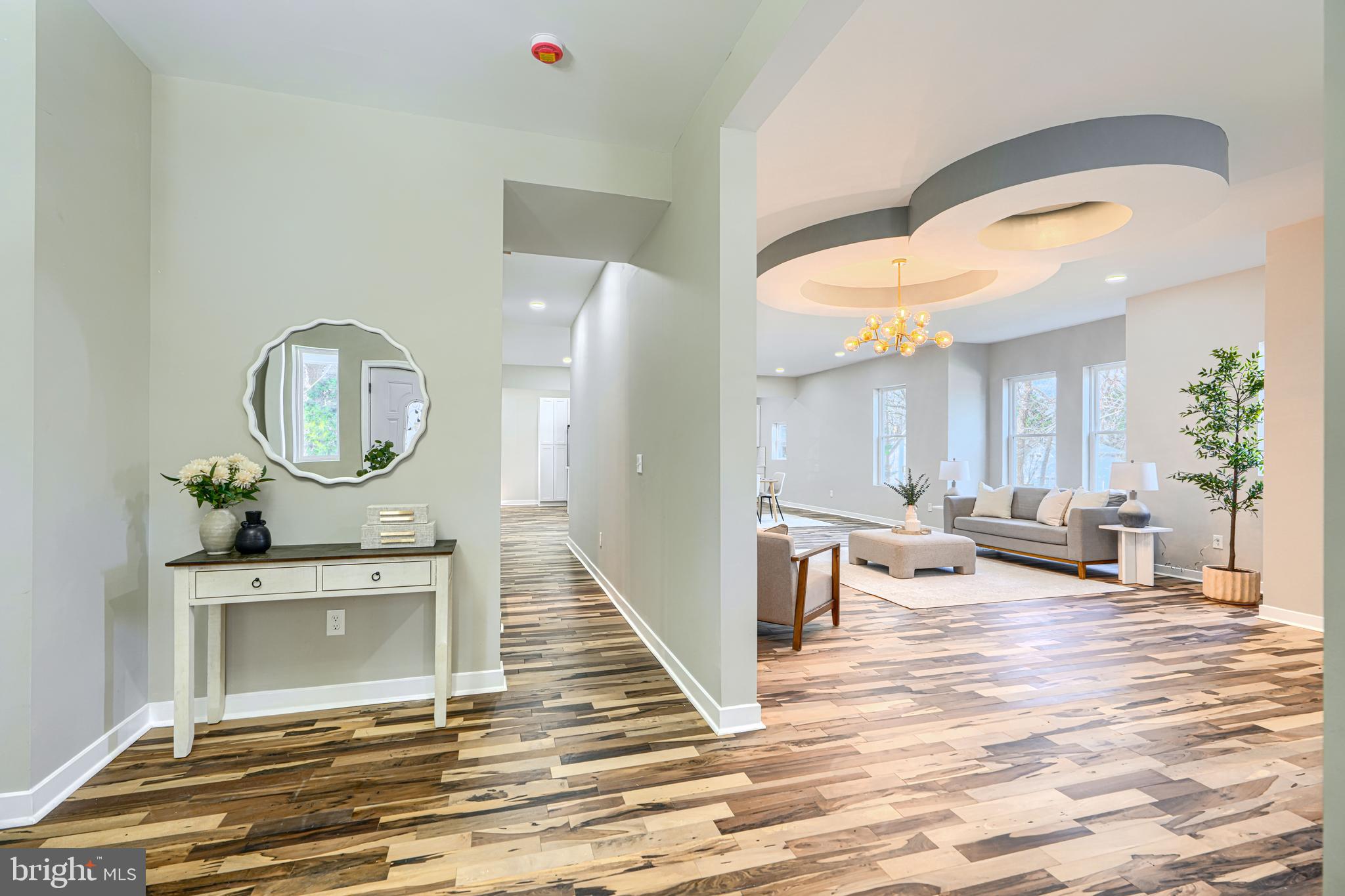 MOUNT WASHINGTON - Residential