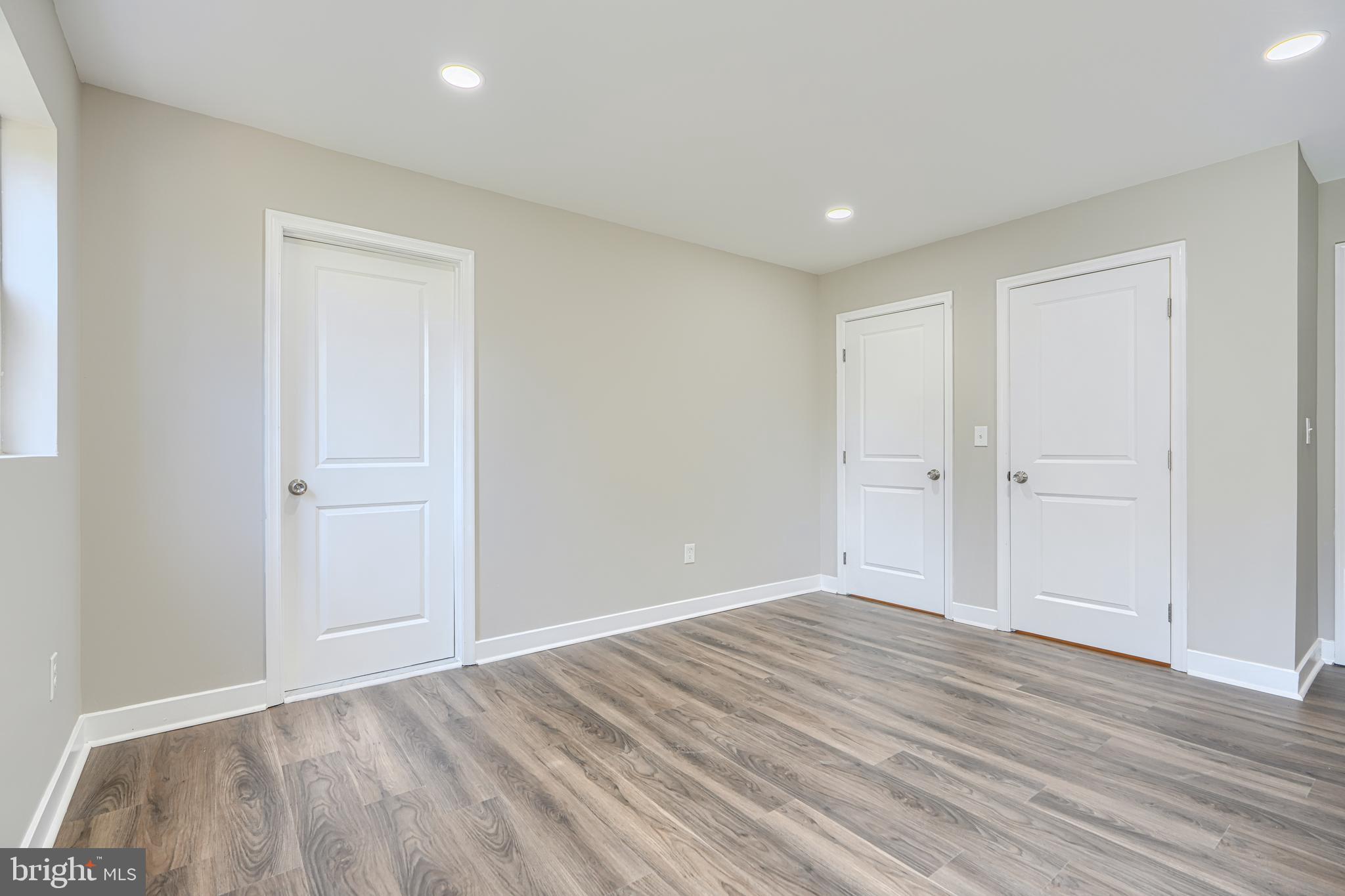 MOUNT WASHINGTON - Residential