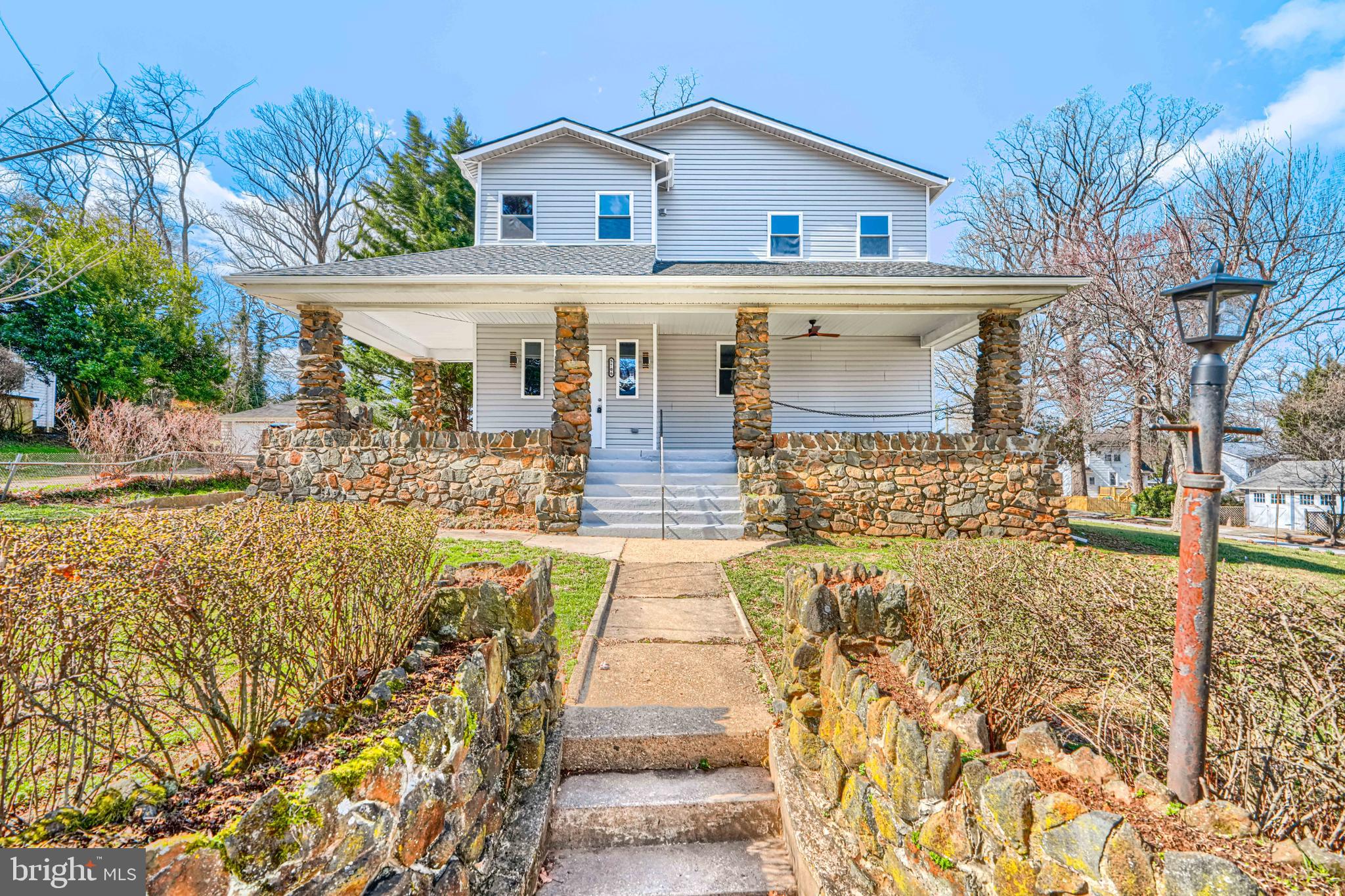 MOUNT WASHINGTON - Residential