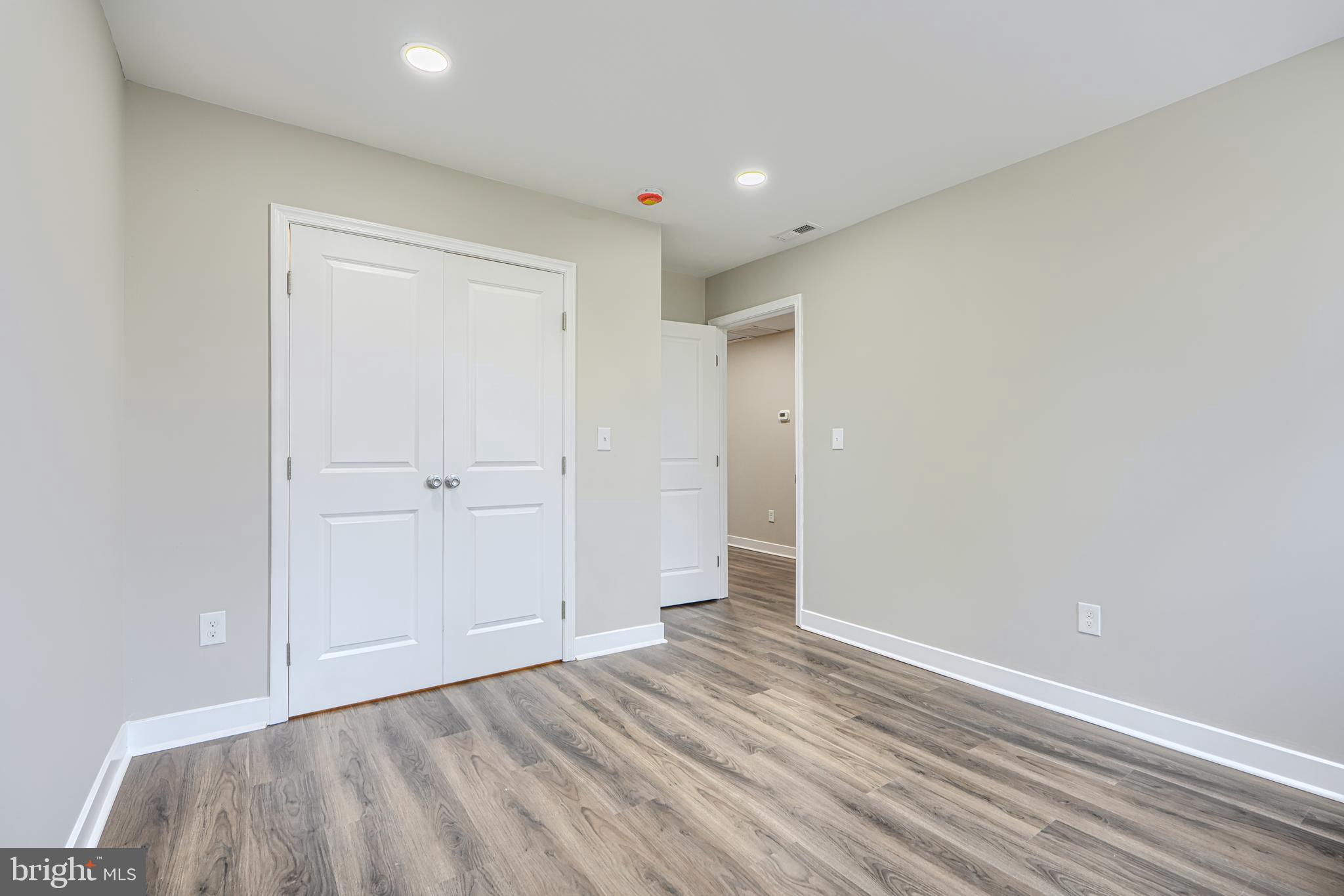 MOUNT WASHINGTON - Residential