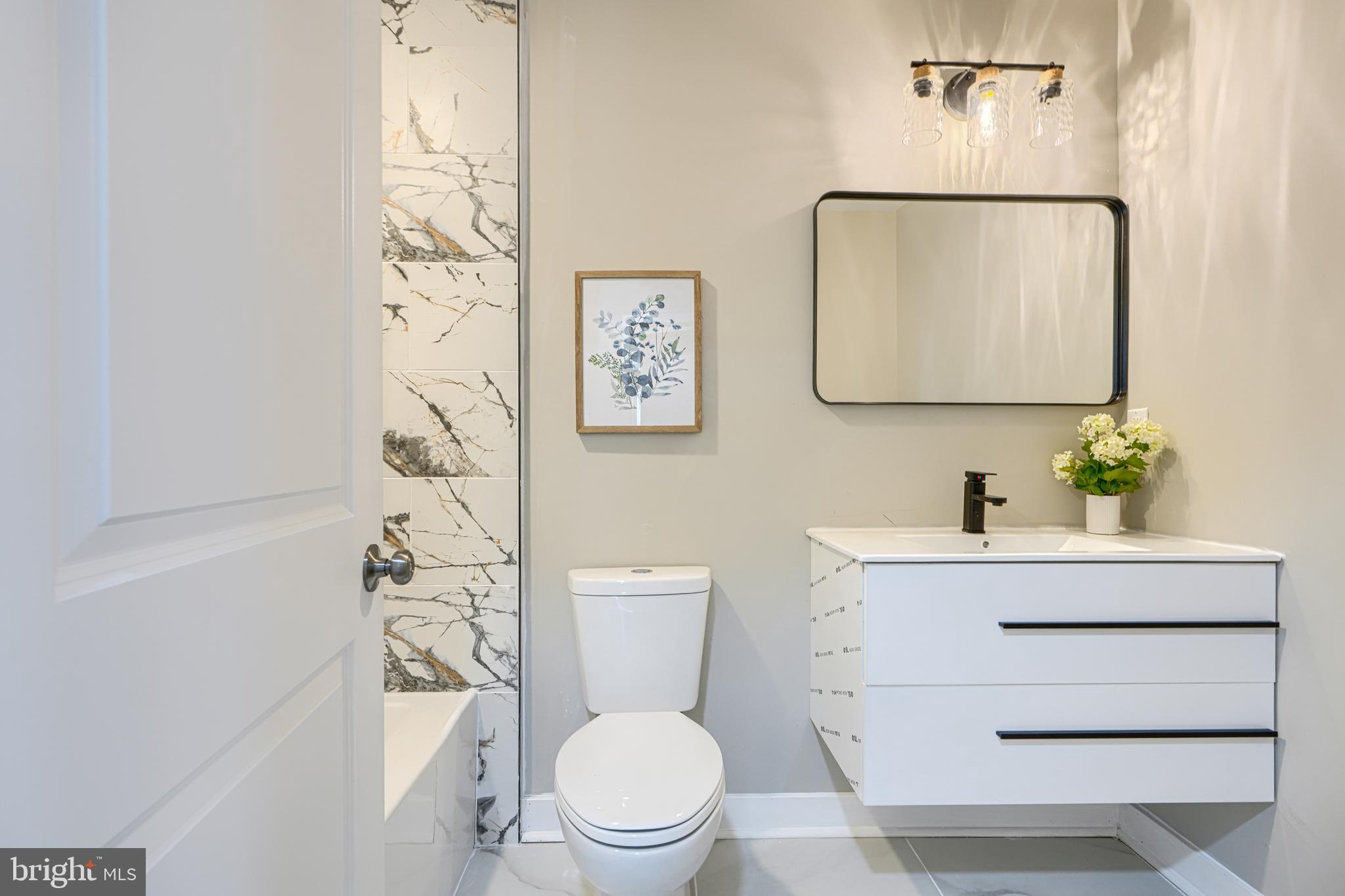 MOUNT WASHINGTON - Residential