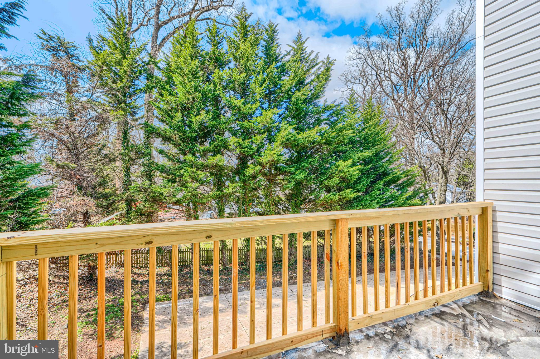 MOUNT WASHINGTON - Residential